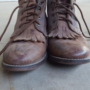 Genuine Laredo Sara Rose Lace ups